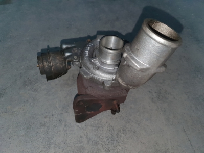 Turbo Renault Megane 1.9 dCi 88 kW 2004