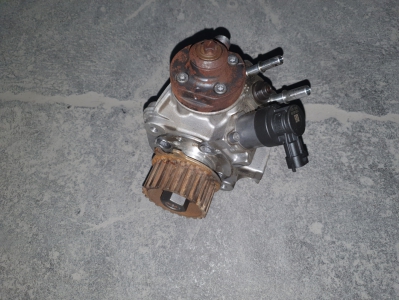 Pompe diesel Citroen DS3 1.6 e-HDi 2011
