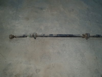 Tussenas Ford Kuga 2.5 T 20v 2009