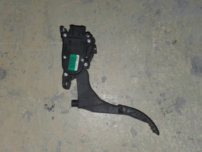 Capteur de position de l'accélérateur Seat Ibiza 1.4 16v 2009