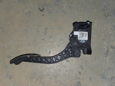 Gaspedaal positiesensor Peugeot 308 1.2 12v e-THP 2018