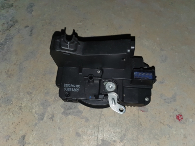 Slotmechaniek Renault Trafic 2004 links-voor