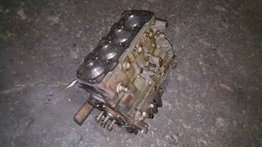 Onderblok Alfa Romeo 156 1.9 JTD 16v 103 kW 2004