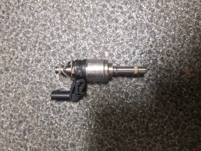 Verstuiver/Injector Volkswagen Polo VI 1.0 TSI 12V 2019