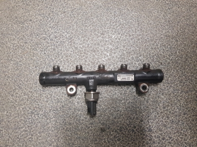 Distributeur de carburant Volvo V70 2.0 D 16V 2010