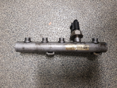 Distributeur de carburant Audi Q7 3.0 TDI V6 24V 2006