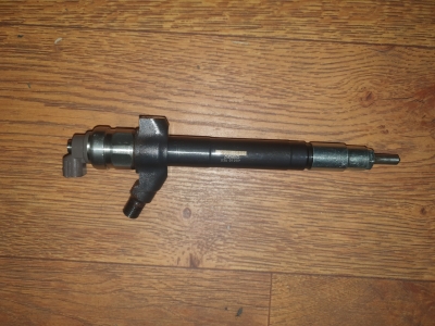 Verstuiver (injector) Ford Transit 2.2 TDCi 2008