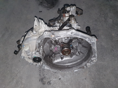 Versnellingsbak Opel Karl 1.0 12v 2017