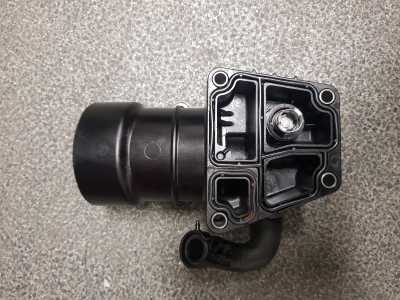 Support de filtre a huile Volkswagen Caddy Combi IV 1.6 TDI 16V 2016