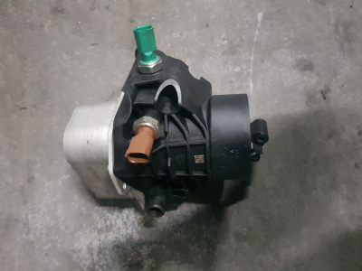 Oliefilterhuis Volkswagen Golf VII 1.6 TDI 16V 2012