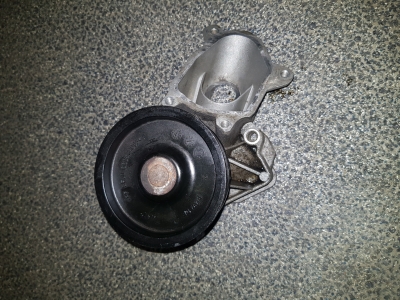 Waterpomp BMW 3-Serie 320D 16V 2003