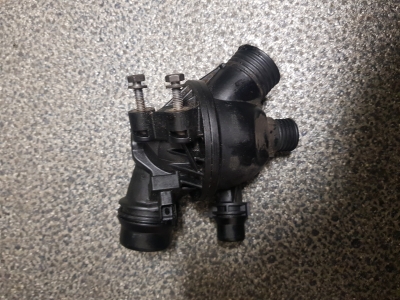 Waterpomp BMW 1-Serie 116I 2.0 16V 2008