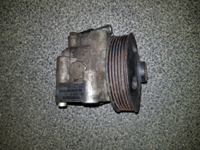 Stuurbekrachtigingspomp Ford Galaxy 2.0 16V 2008