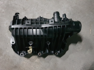 Inlaatspruitstuk Ford Focus 3 1.0 Ti-VCT EcoBoost 12V 2013