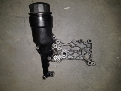 Support de filtre a huile Mercedes-Benz Sprinter 3,5T CDI 16V 2013