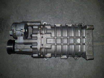 Luchtveringcompressor Volkswagen Golf VI 1.4 TSI 16V 2010