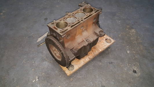 Onderblok Renault Laguna 1.6 16v 79 kW 2002