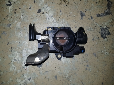 Gasklephuis Toyota Aygo 1.0 12V VVT-i 2008
