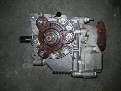 Tussenbak Volkswagen Passat 2.0 TDI 16V 2008