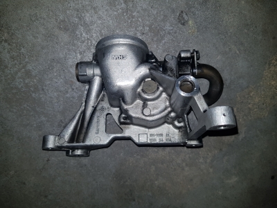 Oliepomp Audi A4 2.5 TDI 24V 2004