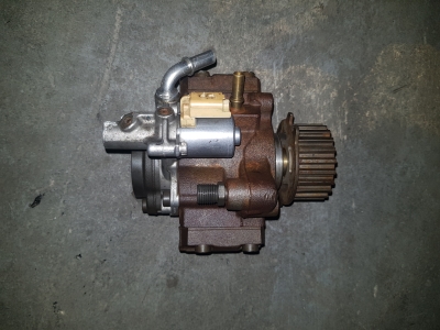 Dieselpomp Ford Transit Connect 1.6 TDCI 16V 2016