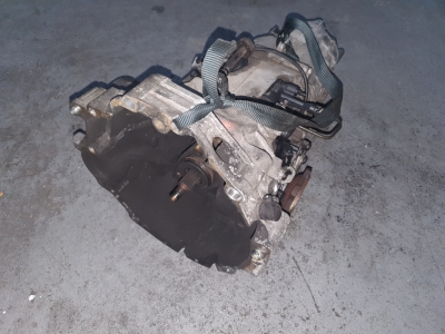 Versnellingsbak Audi A6 2.4 30v V6 2003