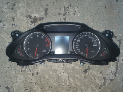 Instrumentenpaneel Audi A4 1.8 TFSi 2008