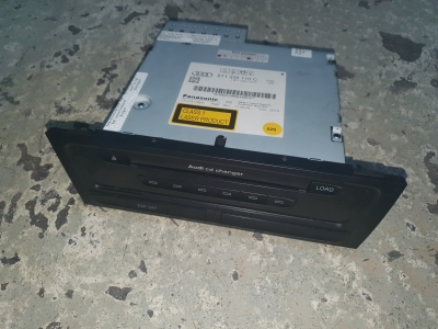 Radio / CD-speler Audi A4 1.8 TFSi 2008