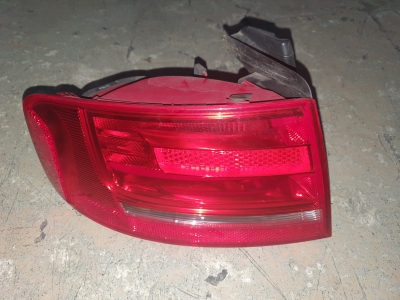 Achterlicht Audi A4 Limousine 2008 links