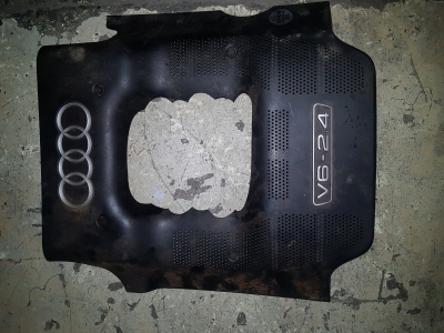 Motor-afdekplaat Audi A6 2.4 30V V6 2003