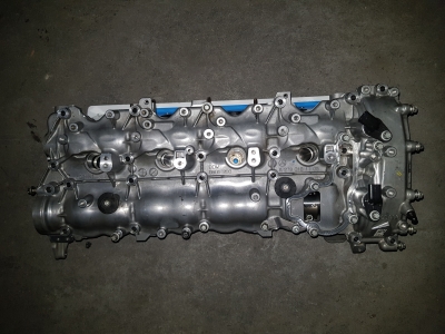 Cilinderkop Mercedes-Benz ML III 5.5 ML-63 AMG V8 32V 2013