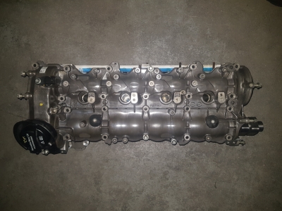 Cilinderkop Mercedes-Benz ML III 5.5 ML-63 AMG V8 32V 2013