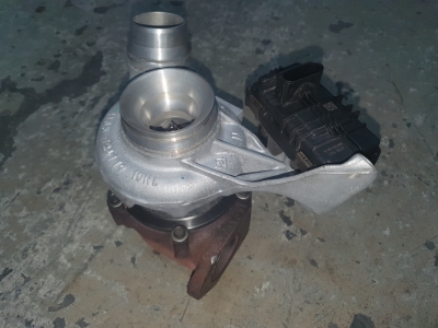 Turbo BMW F30 320 d 120 kW 2015