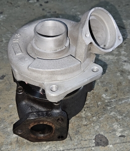 Turbo BMW E90 320 d 120 kW 2006