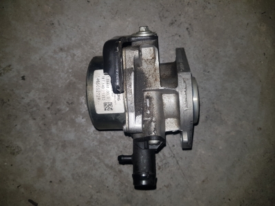 Vacuumpomp Renault Clio IV 1.5 DCi 2014