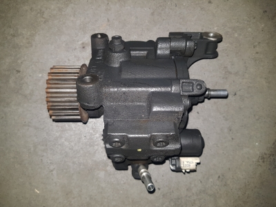 Dieselpomp Mercedes-Benz A 1.5 A-180 CDI 16V 2015