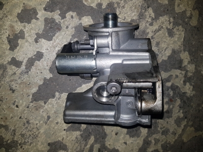 Support de filtre a huile Ford Mondeo V 2.0 TDCI 16V 2019