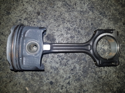 Piston Nissan Qashqai 1.3 DIG-T 16V 2020