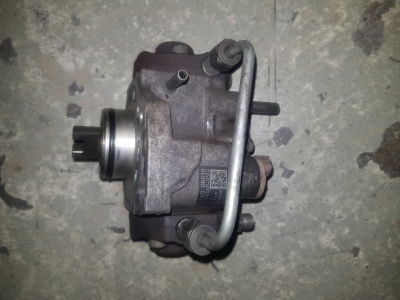 Diesel pump Toyota Avensis 2.2 D-4D 16V 2007