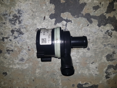 Waterpomp Opel Corsa D 1.3 CDTI 16V 2011