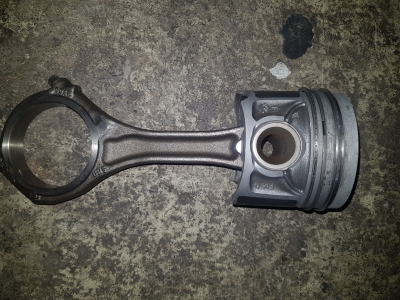 Piston Audi A6 3.0 TDI V6 24V 2007
