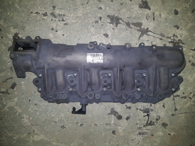 Inlaatspruitstuk Opel Astra H SW 1.9 CDTI 16V 2006