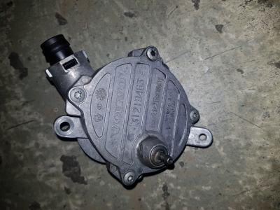 Vacuumpomp Volvo XC60 I 2.4 D5 20V 2008