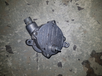 Vacuumpomp Volvo V70 2.4 D5 20V 2003