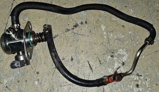 Hogedrukpomp Mercedes-Benz W205 C180 2016