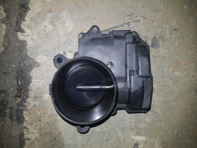 Throttle body BMW 1-Serie 116i 1.6 16V 2014
