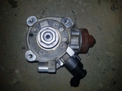 Dieselpomp Peugeot 308 1.6 BlueHDI 2015