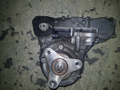 Tussenbak BMW 3-Serie 325d 2.0 16V 2016
