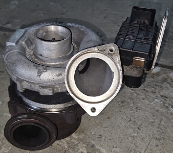Turbo BMW E70 3.0 xDrive 155 kW 2008