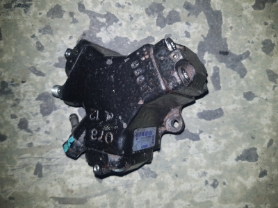 Dieselpomp Opel Corsa D 1.3 CDTI 16V 2008